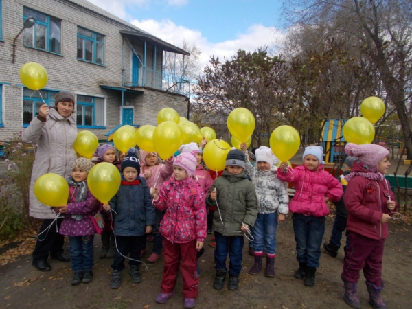 Акция «Должны смеяться дети»